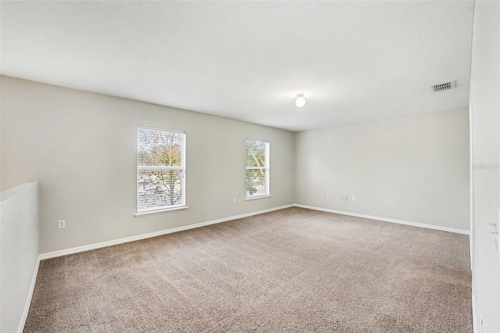 Image 16 of 25 For 1197 Kittansett Lane