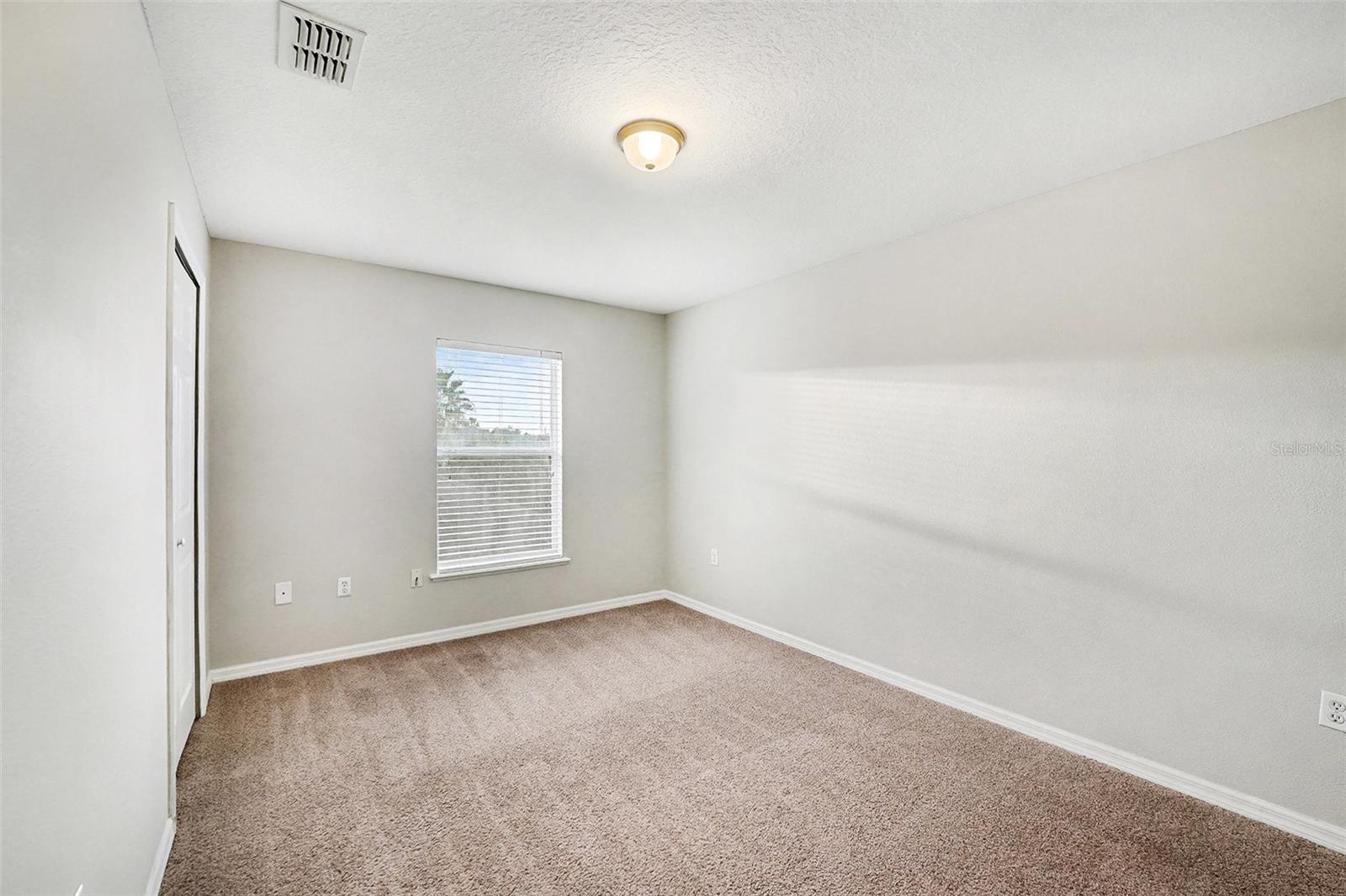 Image 20 of 25 For 1197 Kittansett Lane