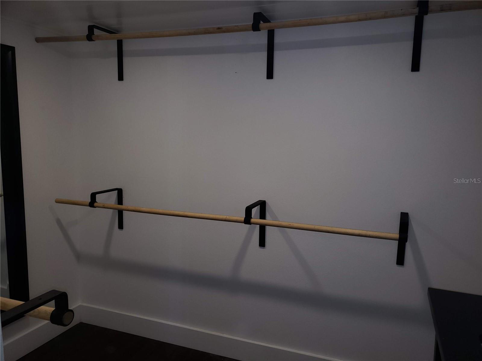 Image 15 of 33 For 205 Fairway Drive 205