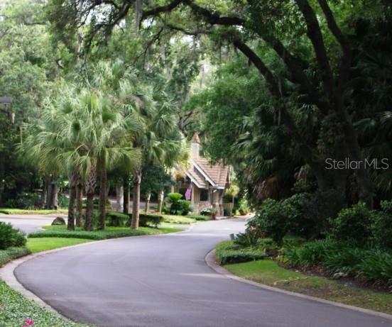 Image 28 of 33 For 205 Fairway Drive 205