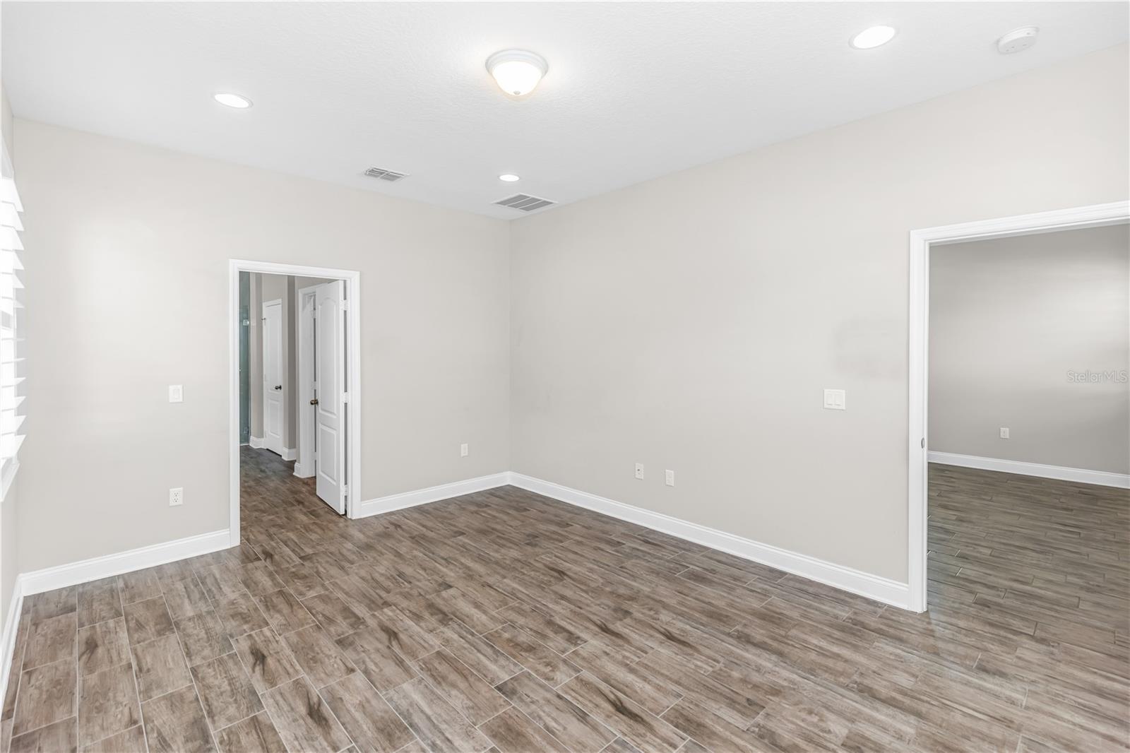 Image 7 of 15 For 1270 Turnbridge Place