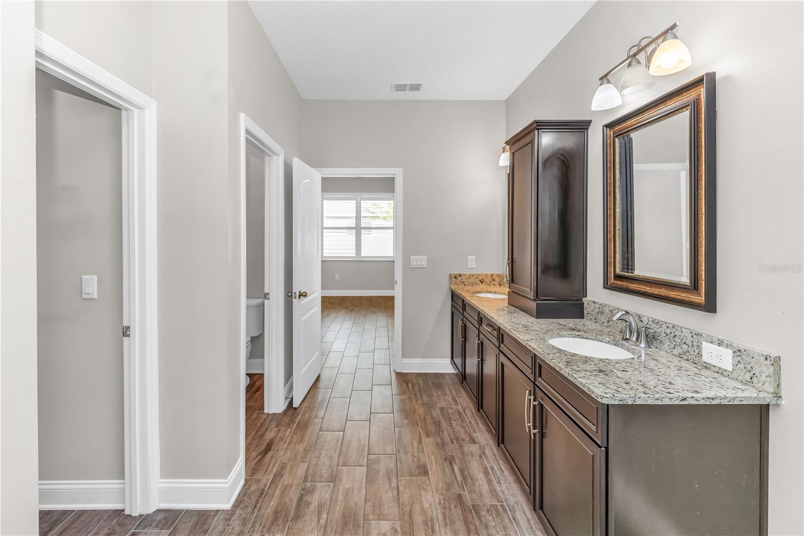 Image 9 of 15 For 1270 Turnbridge Place