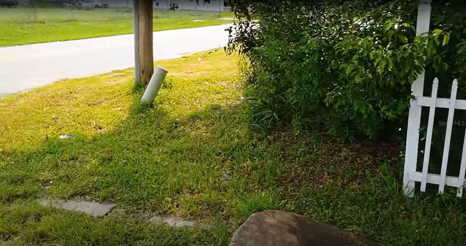 Image 2 of 3 For Moton Avenue