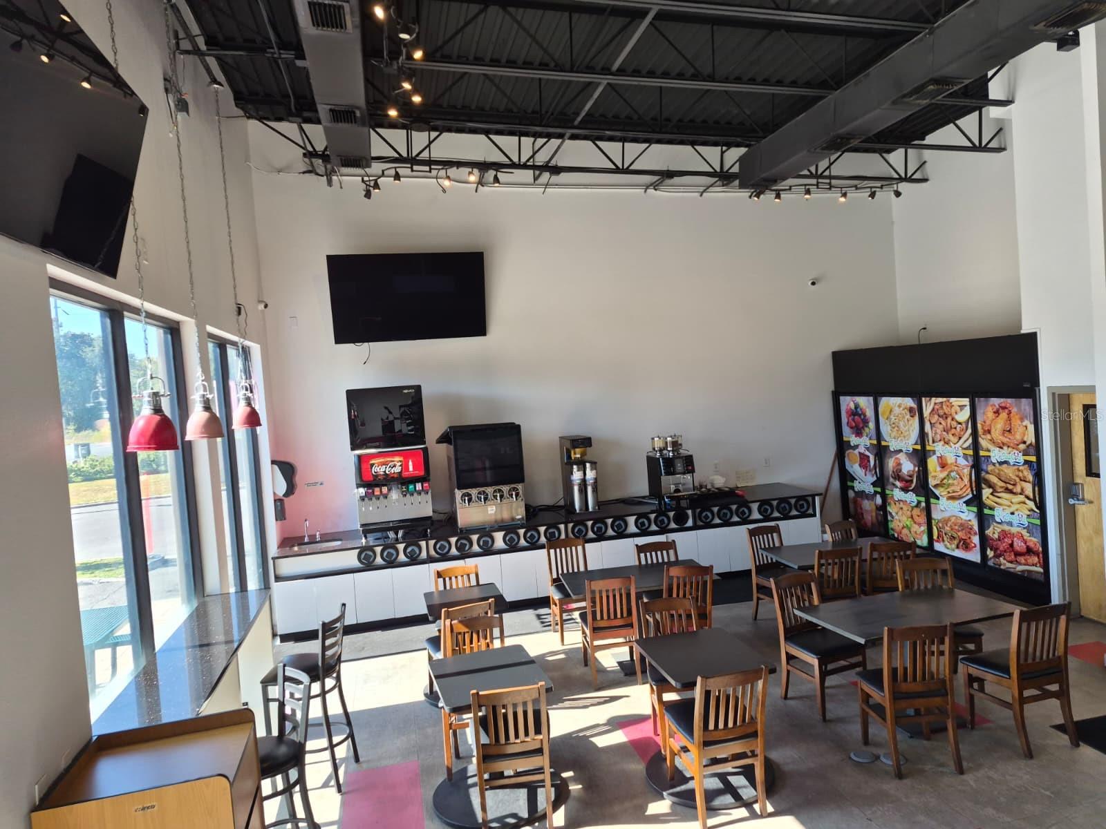 Image 4 of 19 For 7609 Us Highway 441