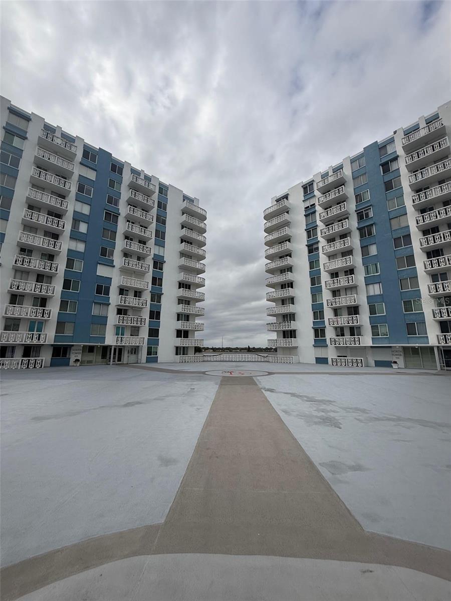 Image 4 of 42 For 925 Halifax Avenue 102