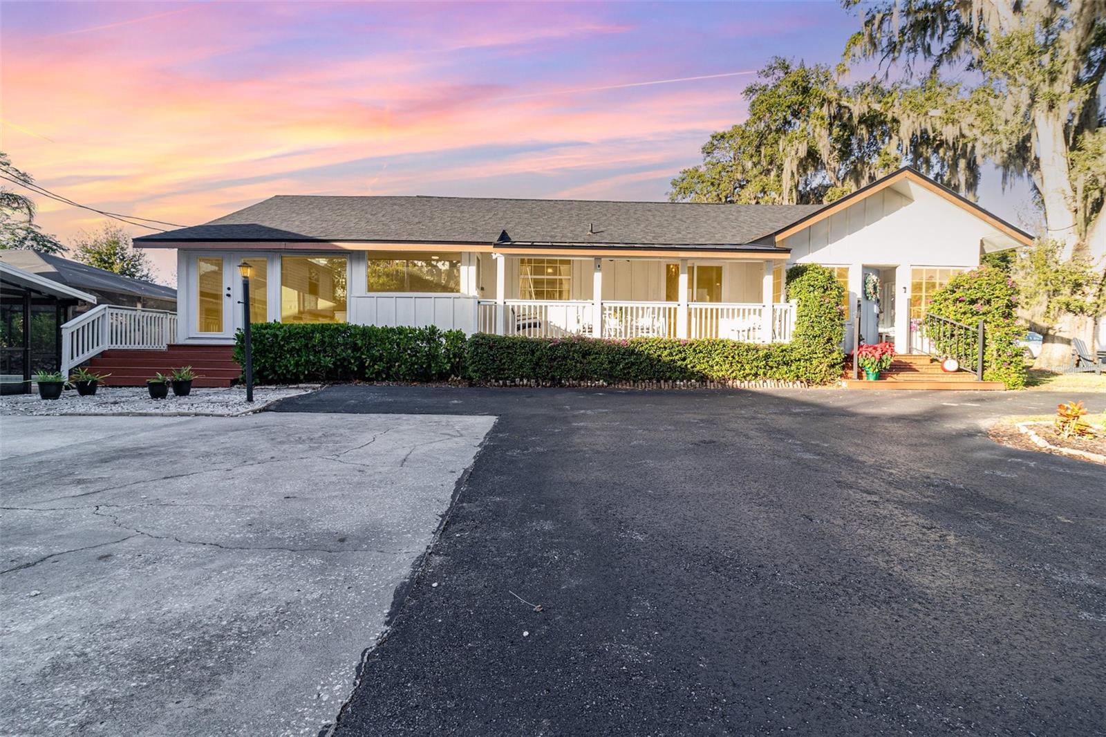 Image 45 of 51 For 1099 Grove Avenue