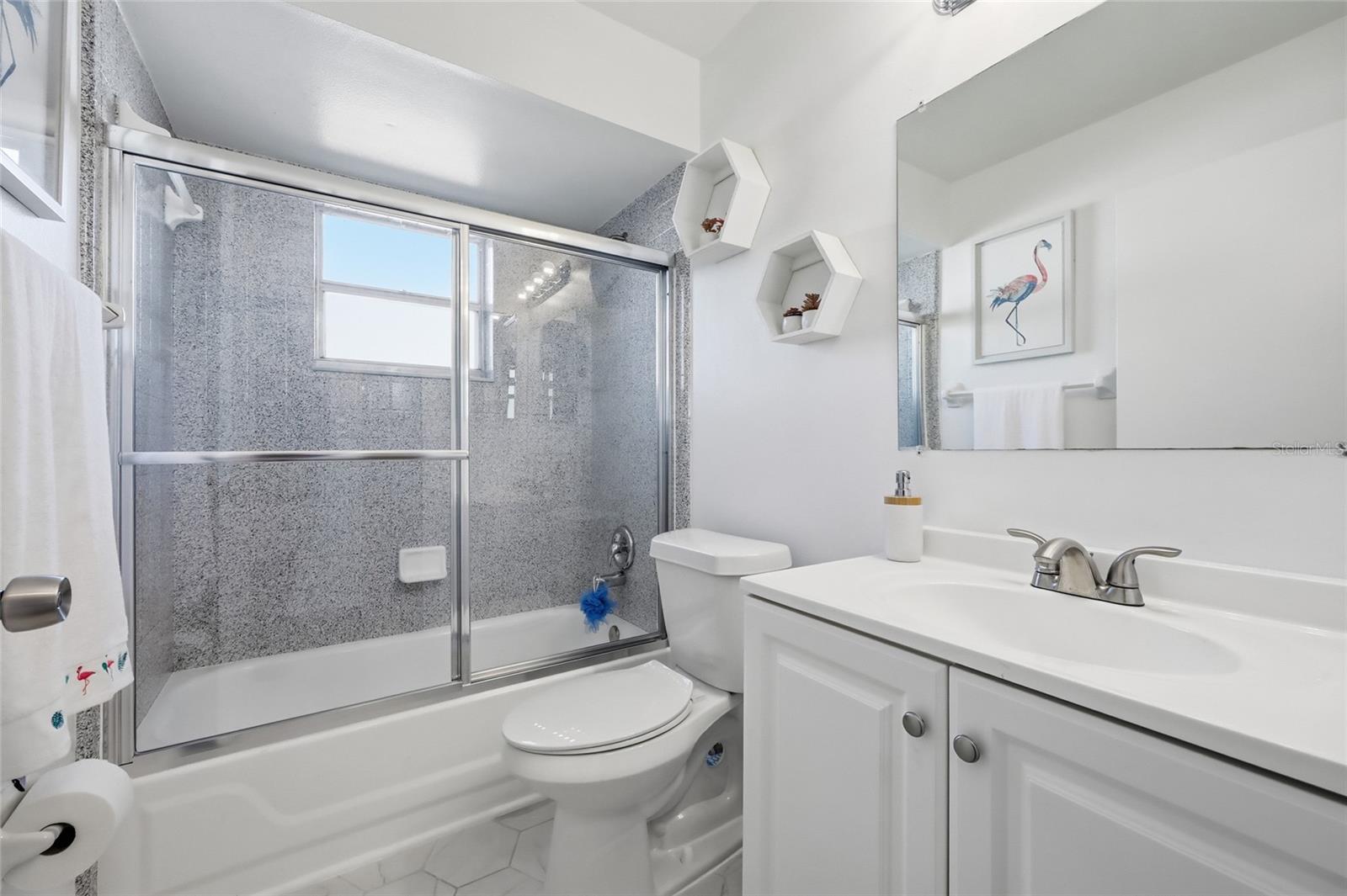 Image 25 of 42 For 14617 Pointe East Trail