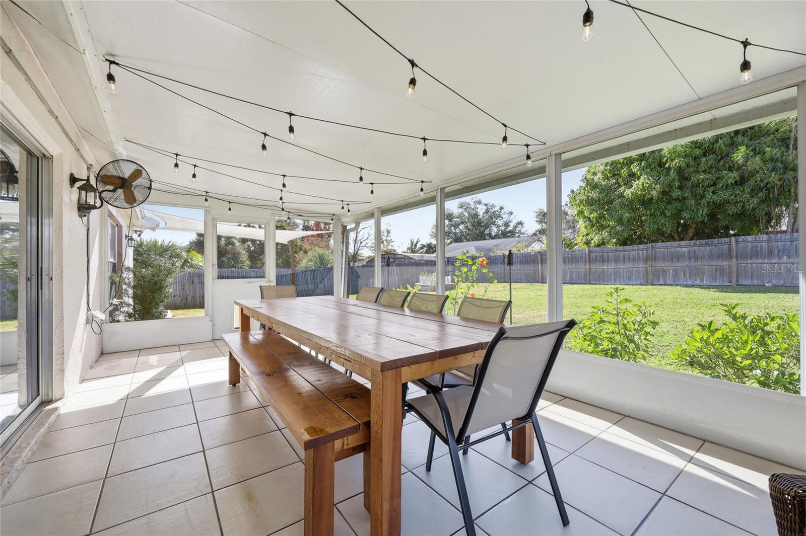 Image 28 of 42 For 14617 Pointe East Trail