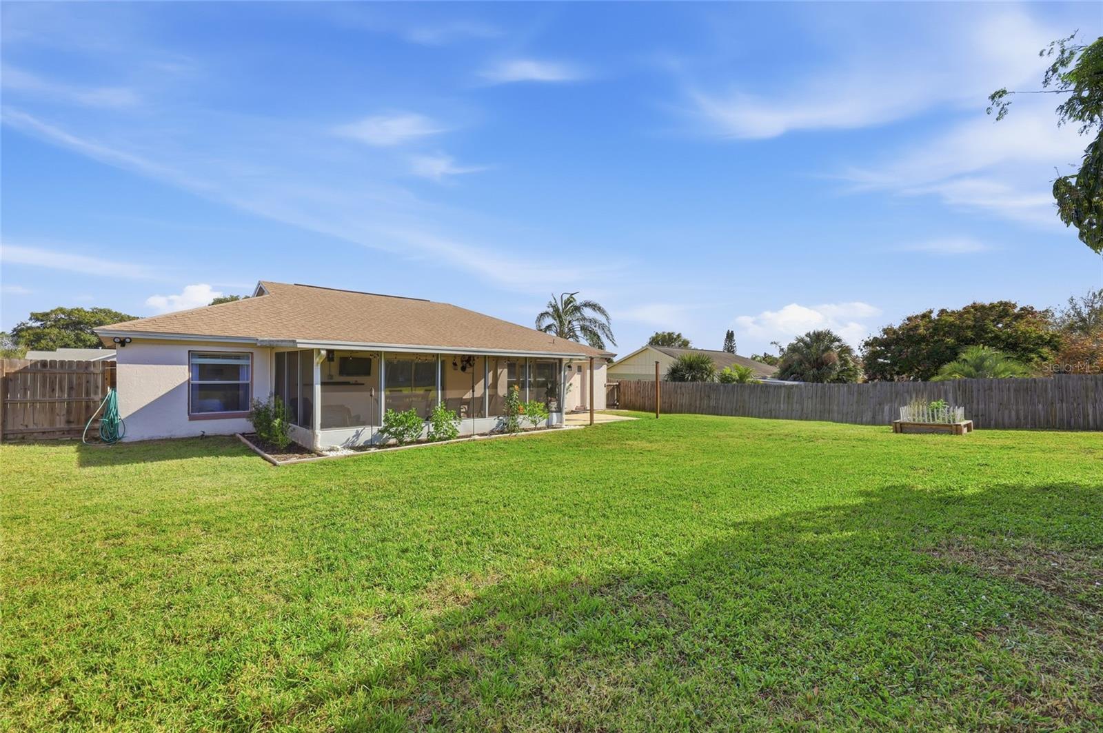 Image 30 of 42 For 14617 Pointe East Trail