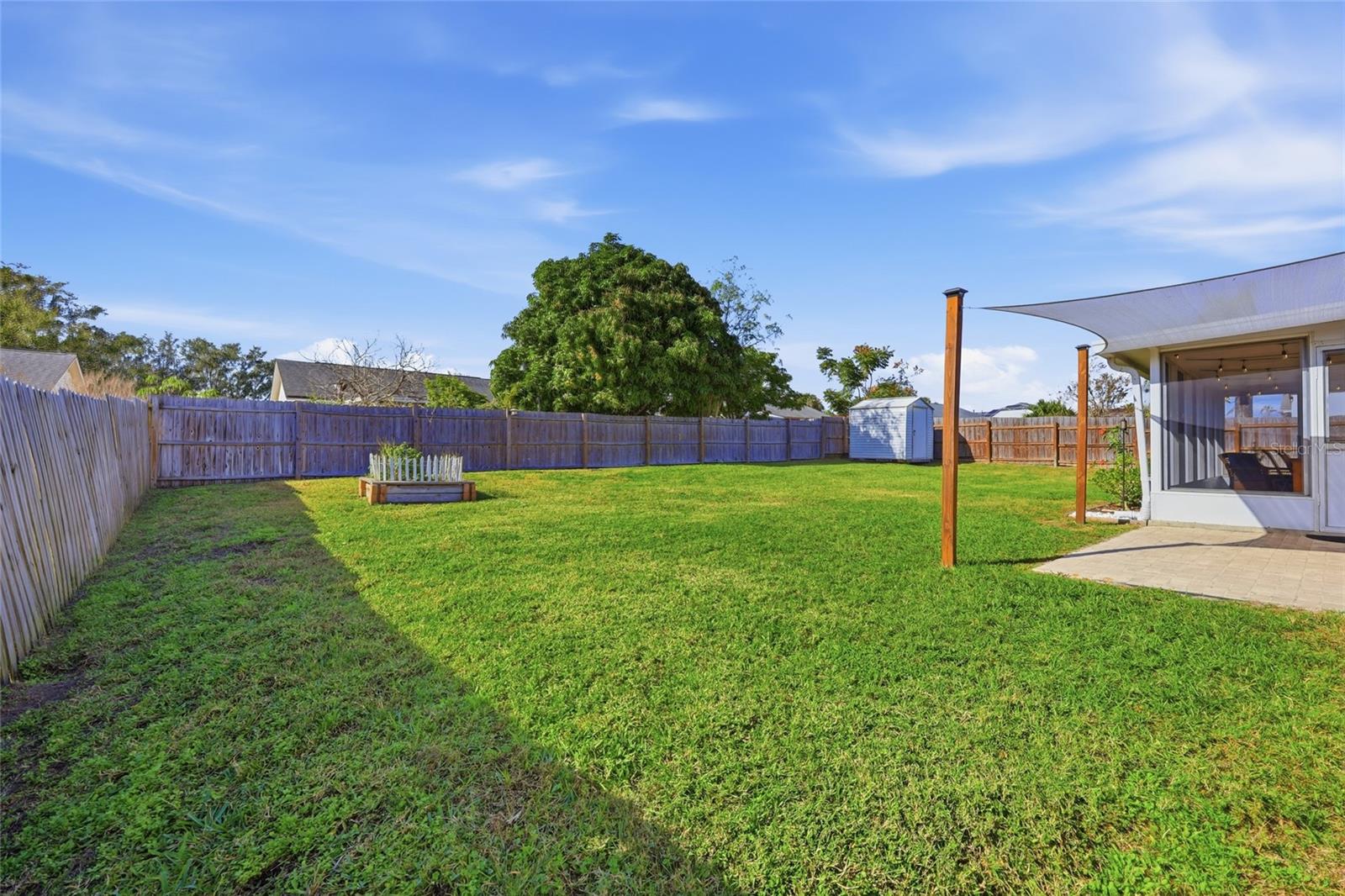 Image 31 of 42 For 14617 Pointe East Trail