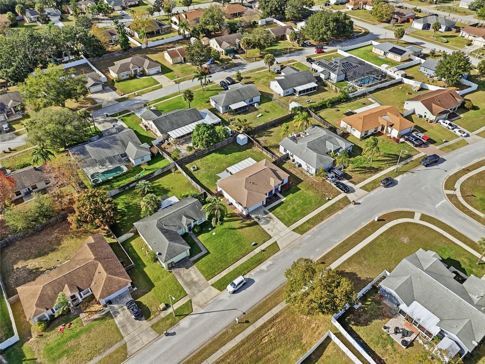 Image 36 of 42 For 14617 Pointe East Trail