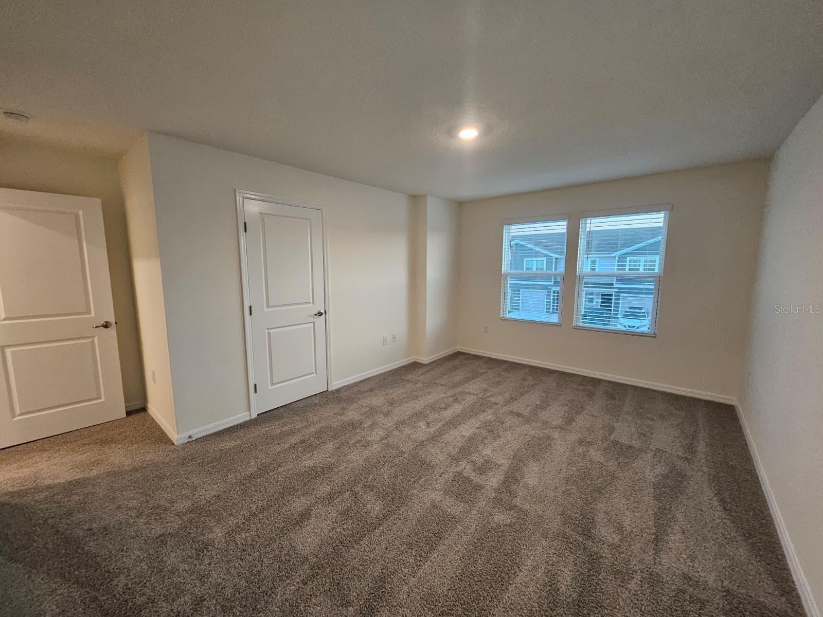 Image 13 of 25 For 6577 81st Loop