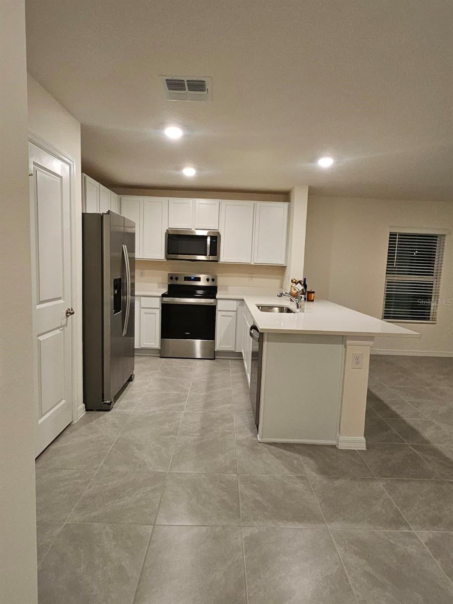 Image 4 of 25 For 6577 81st Loop