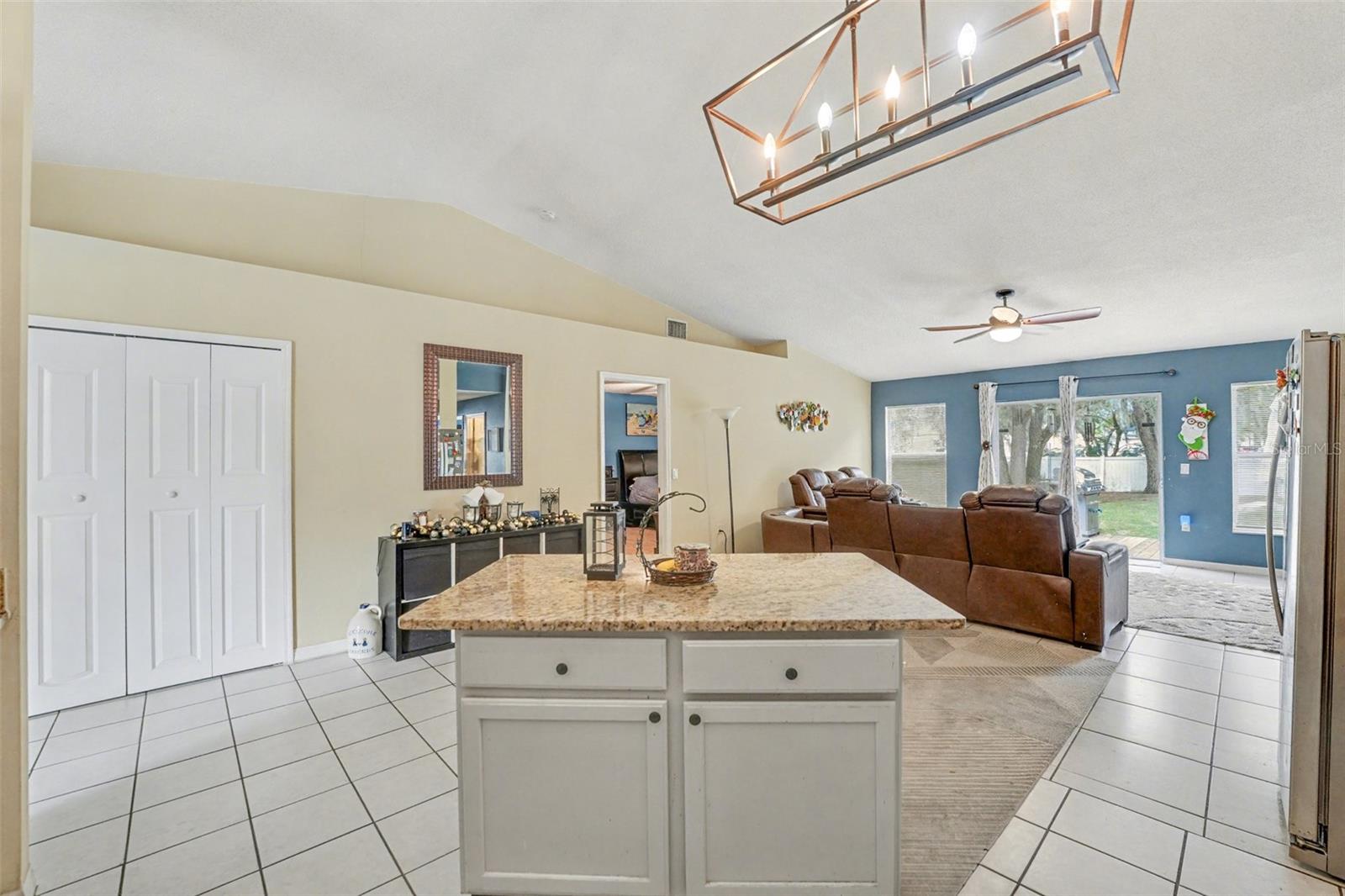 Image 8 of 27 For 2940 Evans Drive