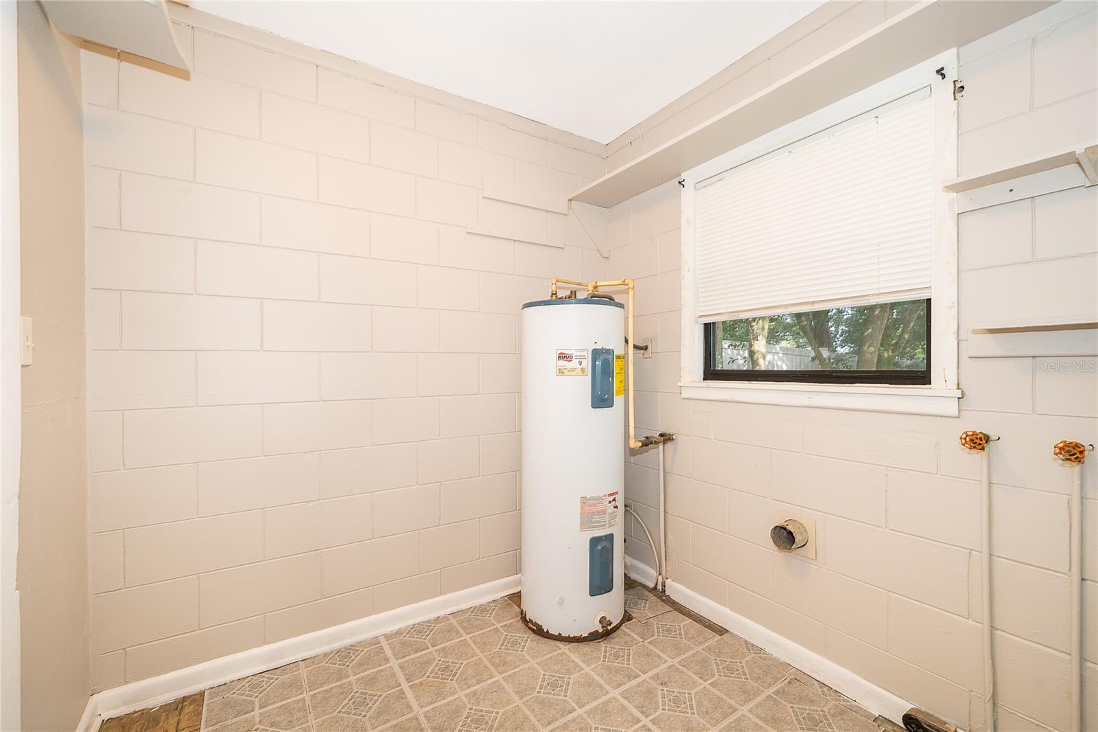 Image 17 of 32 For 5605 Lejeune Drive