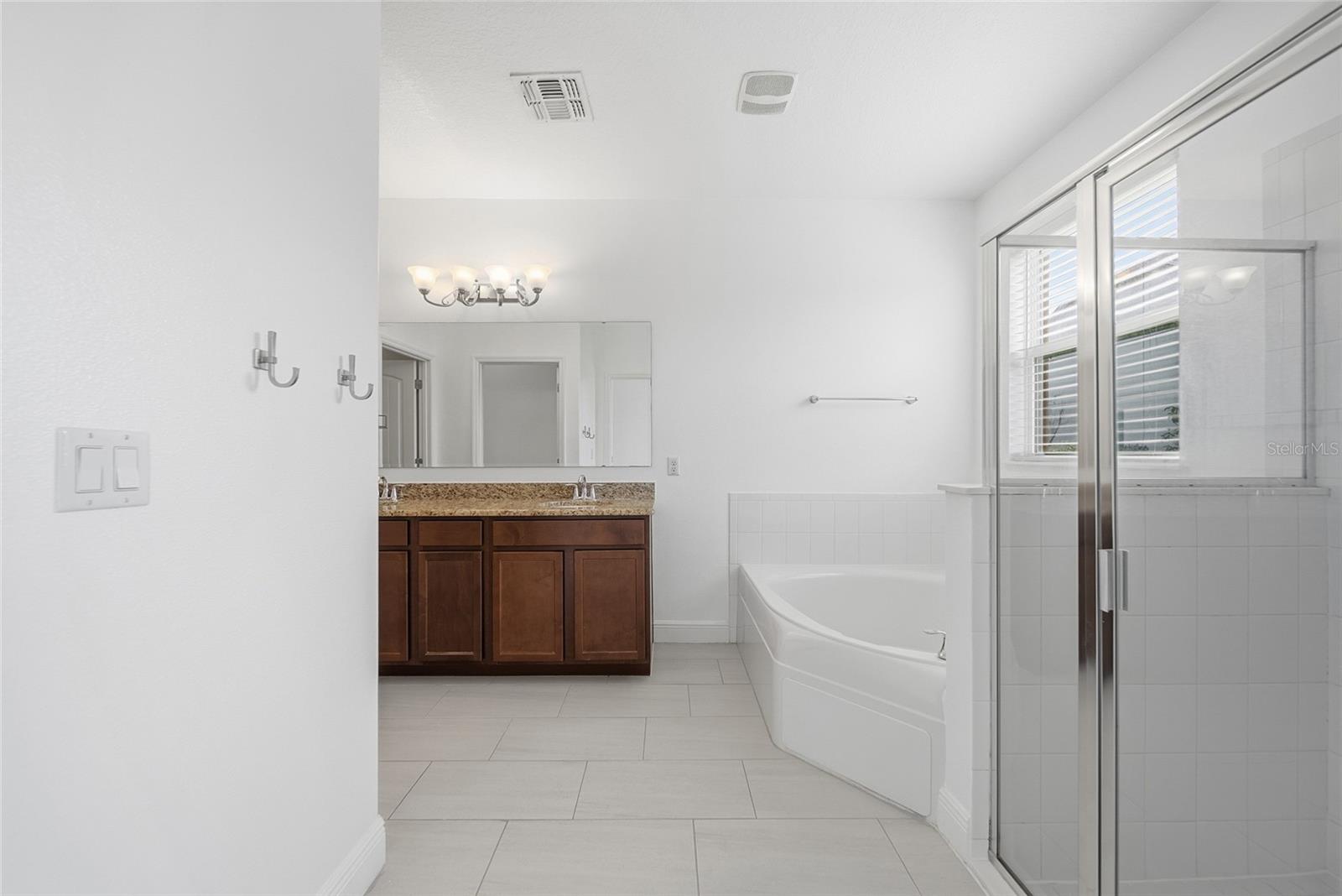 Image 15 of 36 For 14512 Bahama Swallow Boulevard