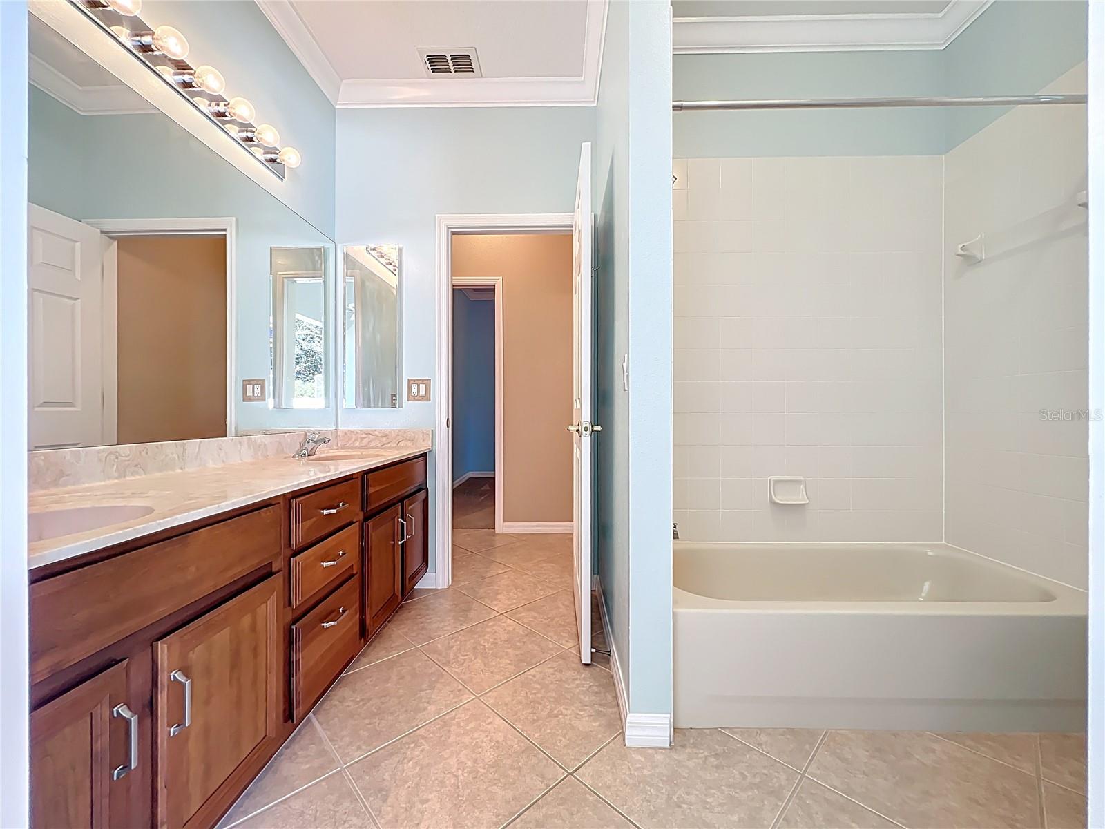 Image 40 of 52 For 2326 Pond Cove Way