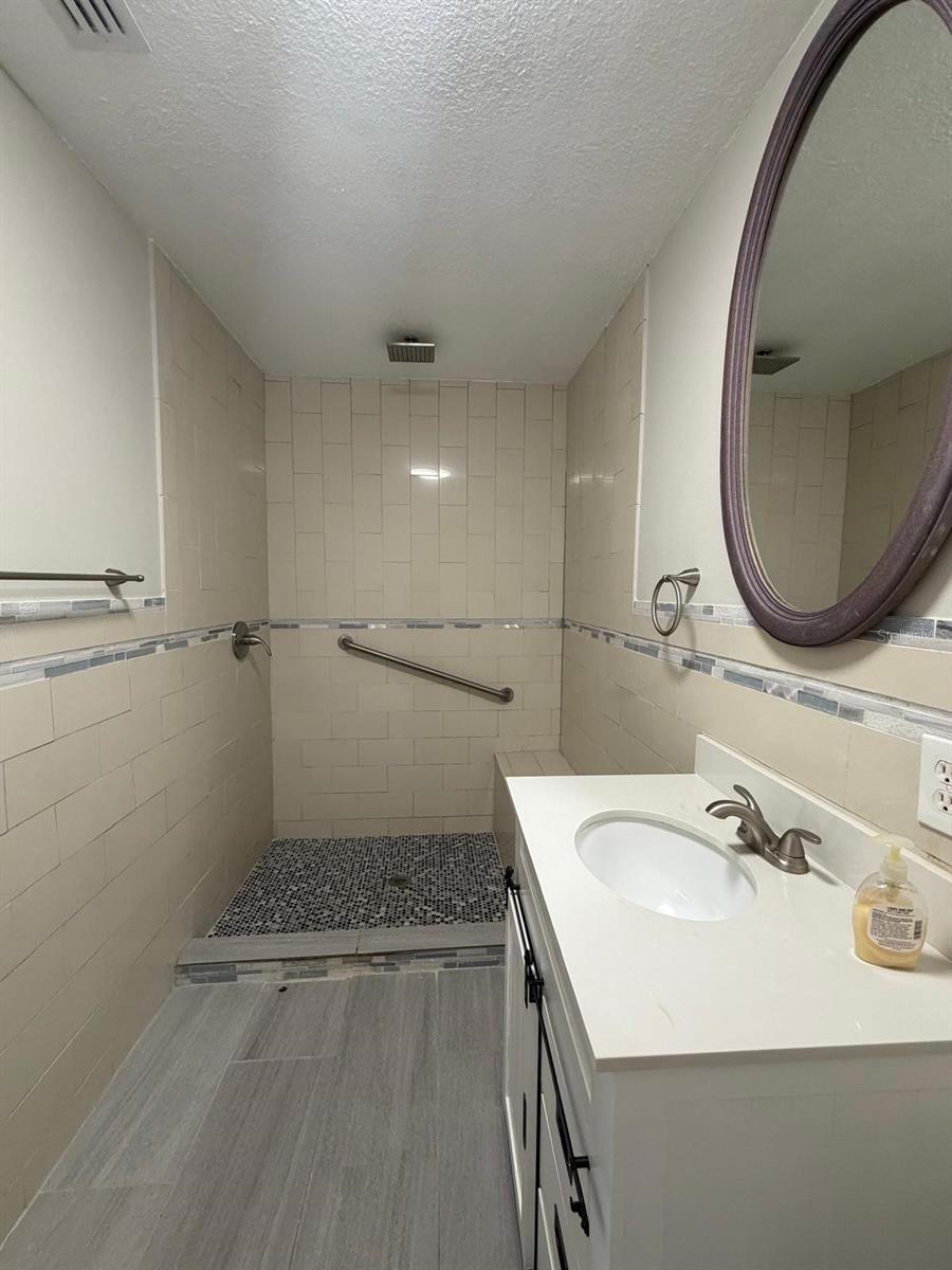 Image 13 of 16 For 575 Lake Mccoy Drive