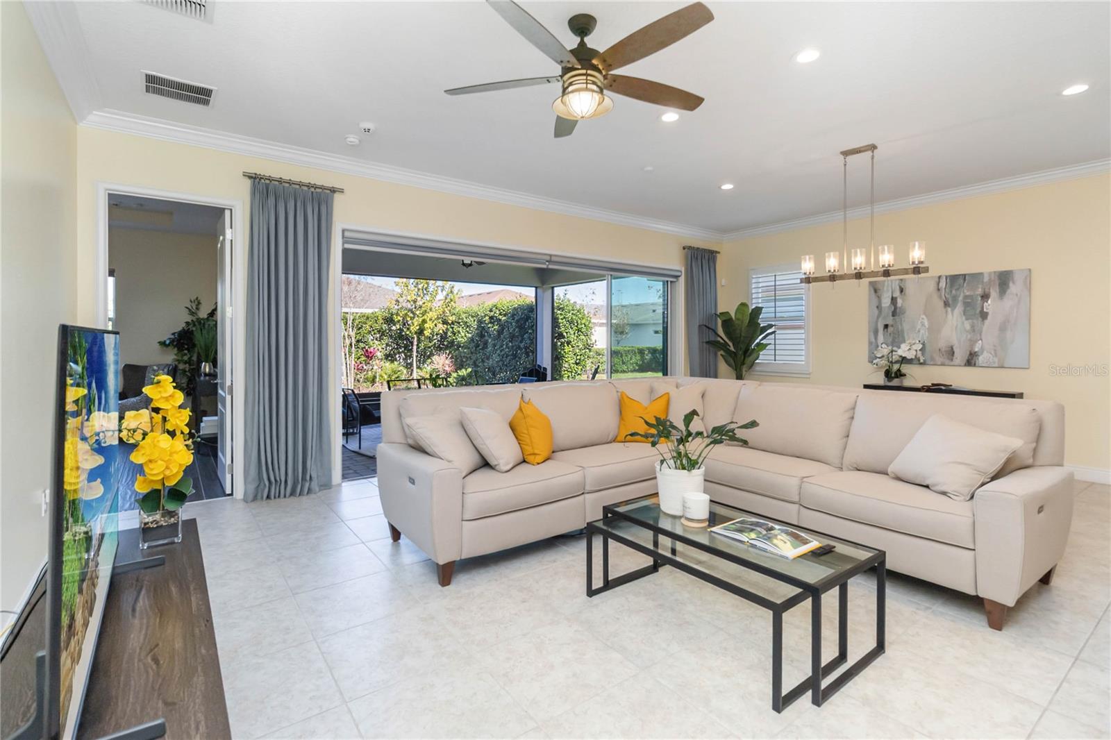 Image 7 of 26 For 4909 Fountainwood Drive