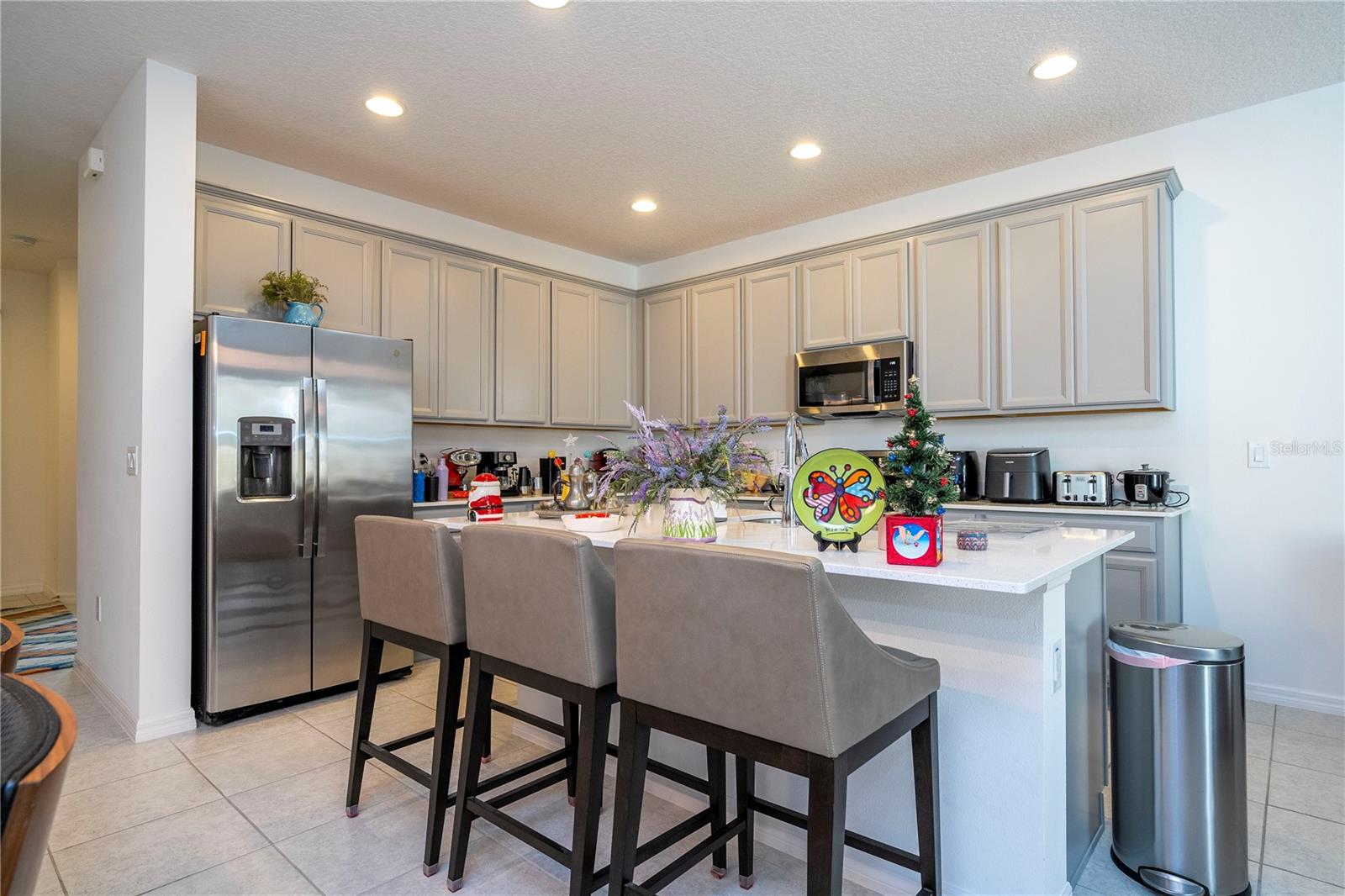 Image 19 of 43 For 8166 Mosaic Lane