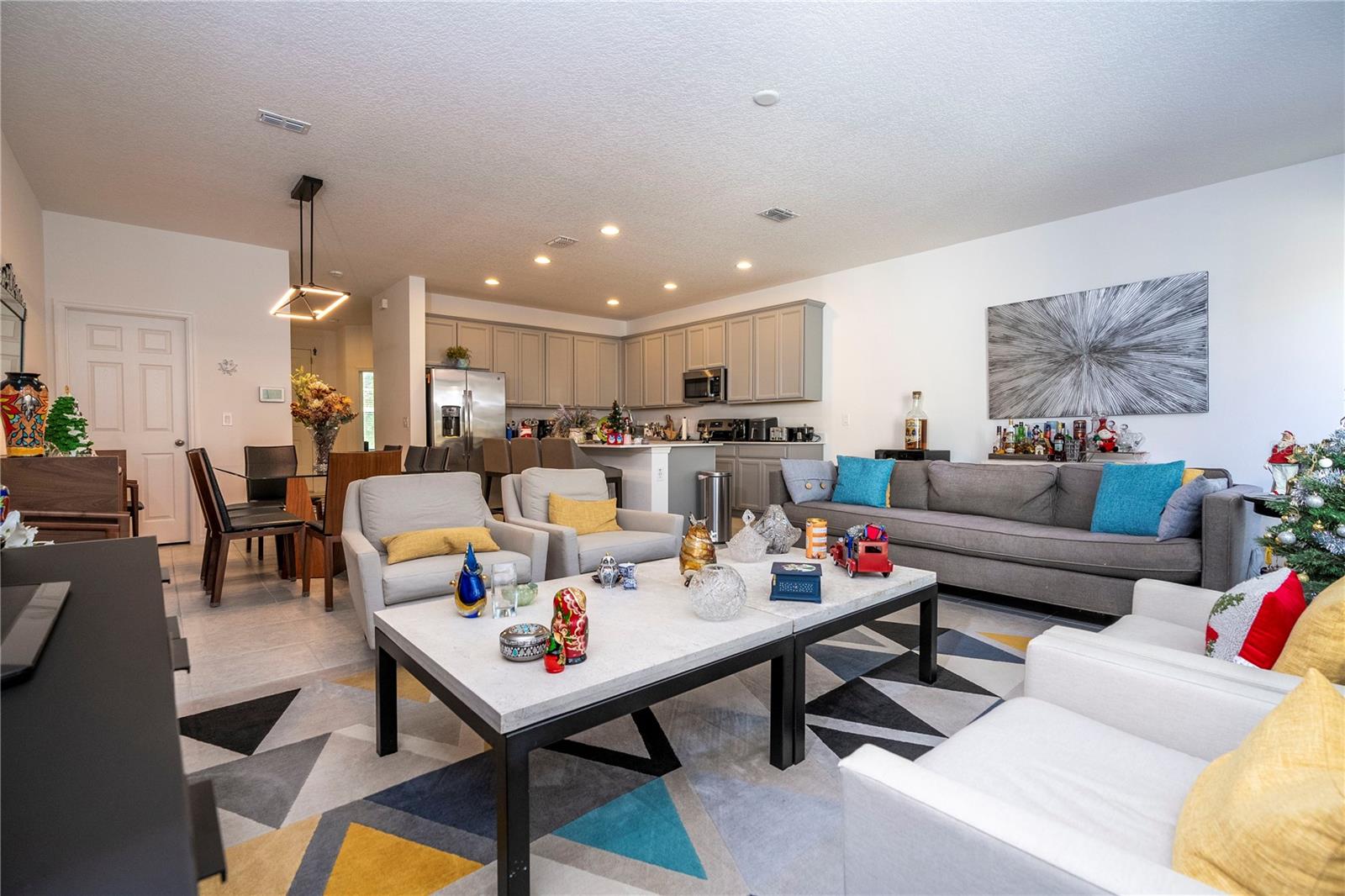 Image 24 of 43 For 8166 Mosaic Lane