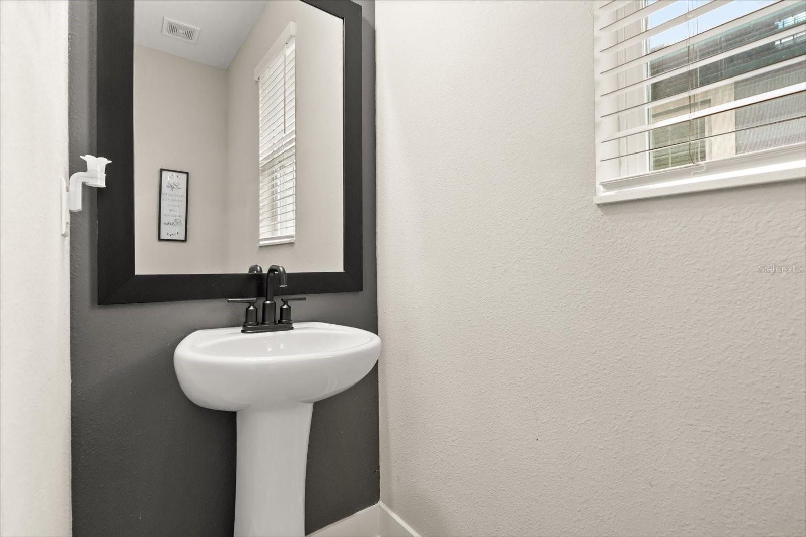 Image 17 of 57 For 1409 Bellamy Drive