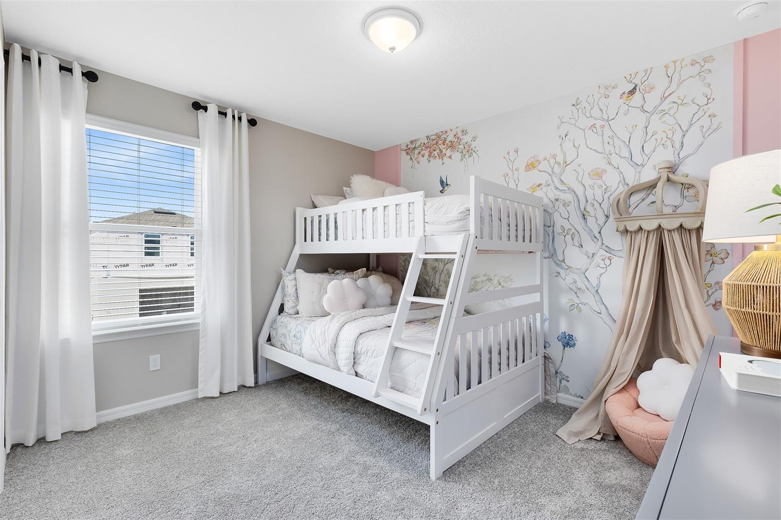 Image 29 of 33 For 10765 Leafy Laurel Avenue