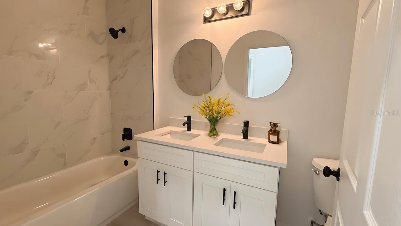 Image 39 of 39 For 46 Master Drive