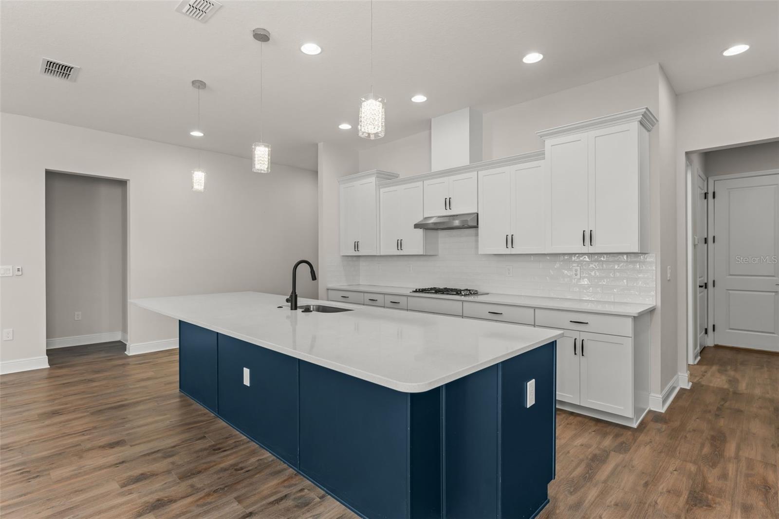 Image 14 of 38 For 1598 Whitewood Court