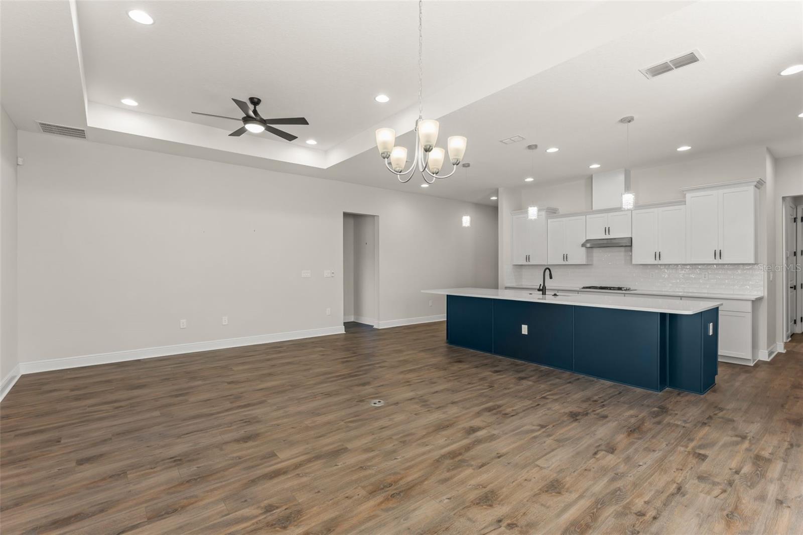 Image 20 of 38 For 1598 Whitewood Court