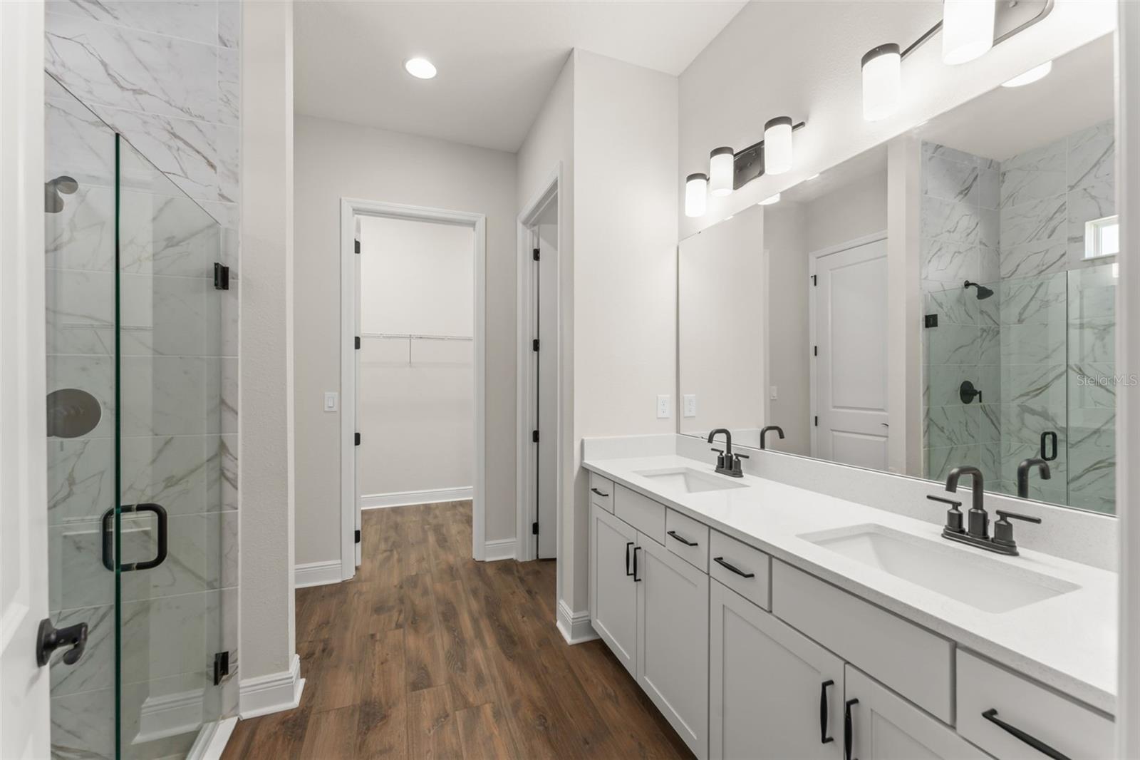 Image 26 of 38 For 1598 Whitewood Court