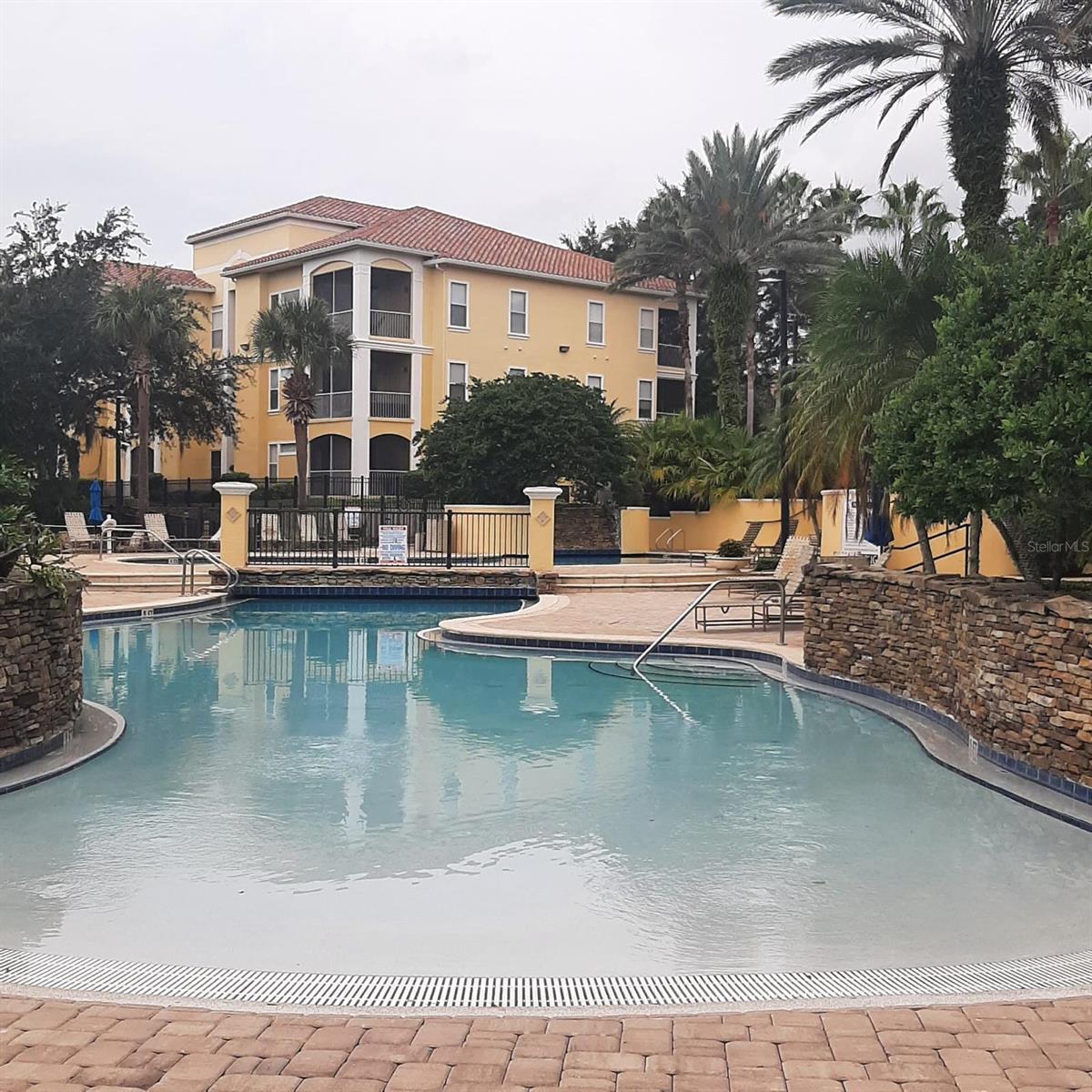 Image 21 of 24 For 1125 Lake Shadow Circle 5203