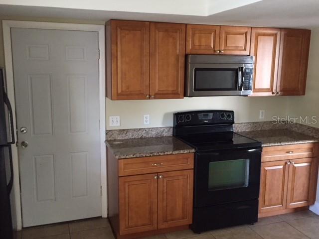 Image 3 of 15 For 1005 Lancelot Way