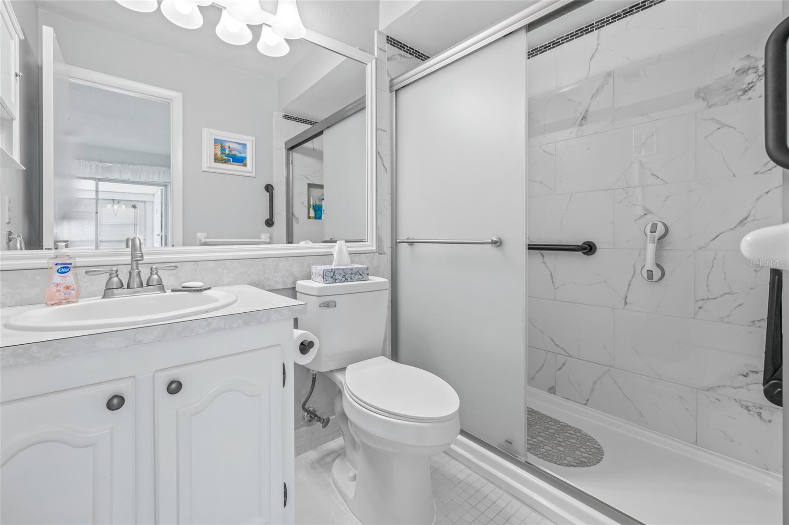 Listing photo id 18 for 11923 Boynton Lane B