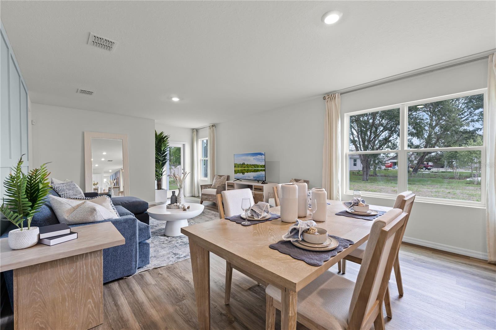 Image 7 of 23 For 2323 Ashwood Bluff Drive