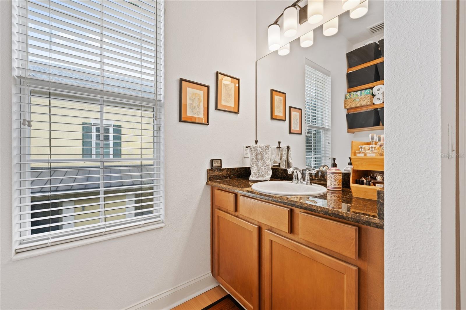 Image 20 of 23 For 1819 Common Way Road 203