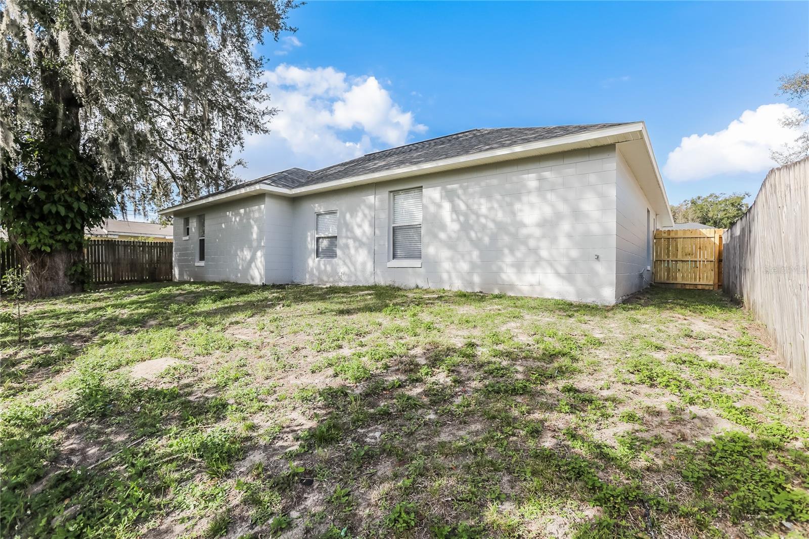 Image 14 of 16 For 6250 Kaieteur Lane