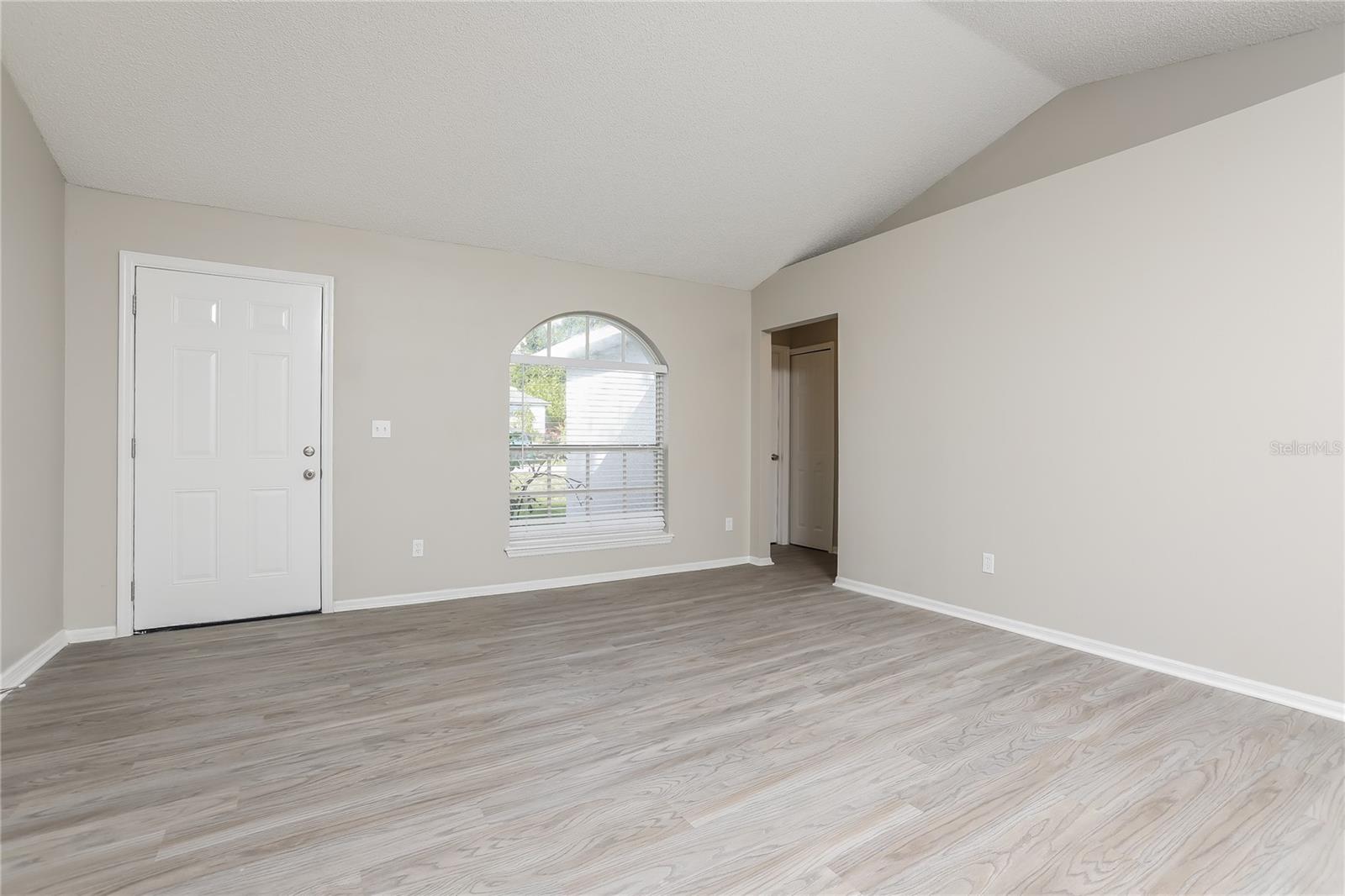 Image 2 of 16 For 6250 Kaieteur Lane