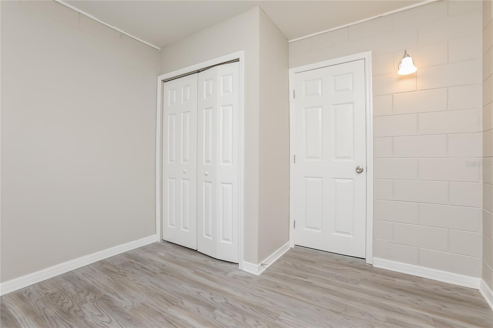 Image 7 of 16 For 6250 Kaieteur Lane