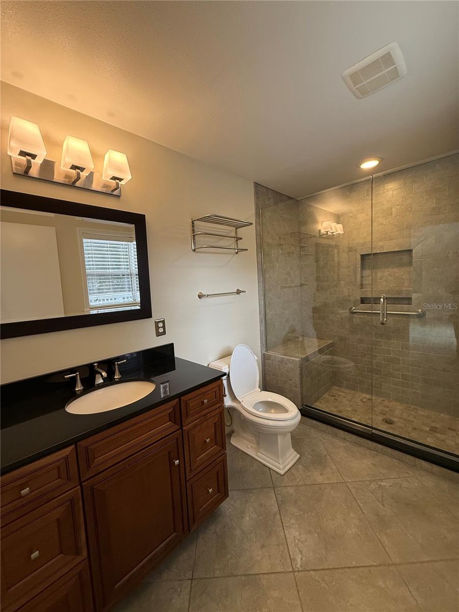 Image 20 of 39 For 103 Lake Brantley Terrace