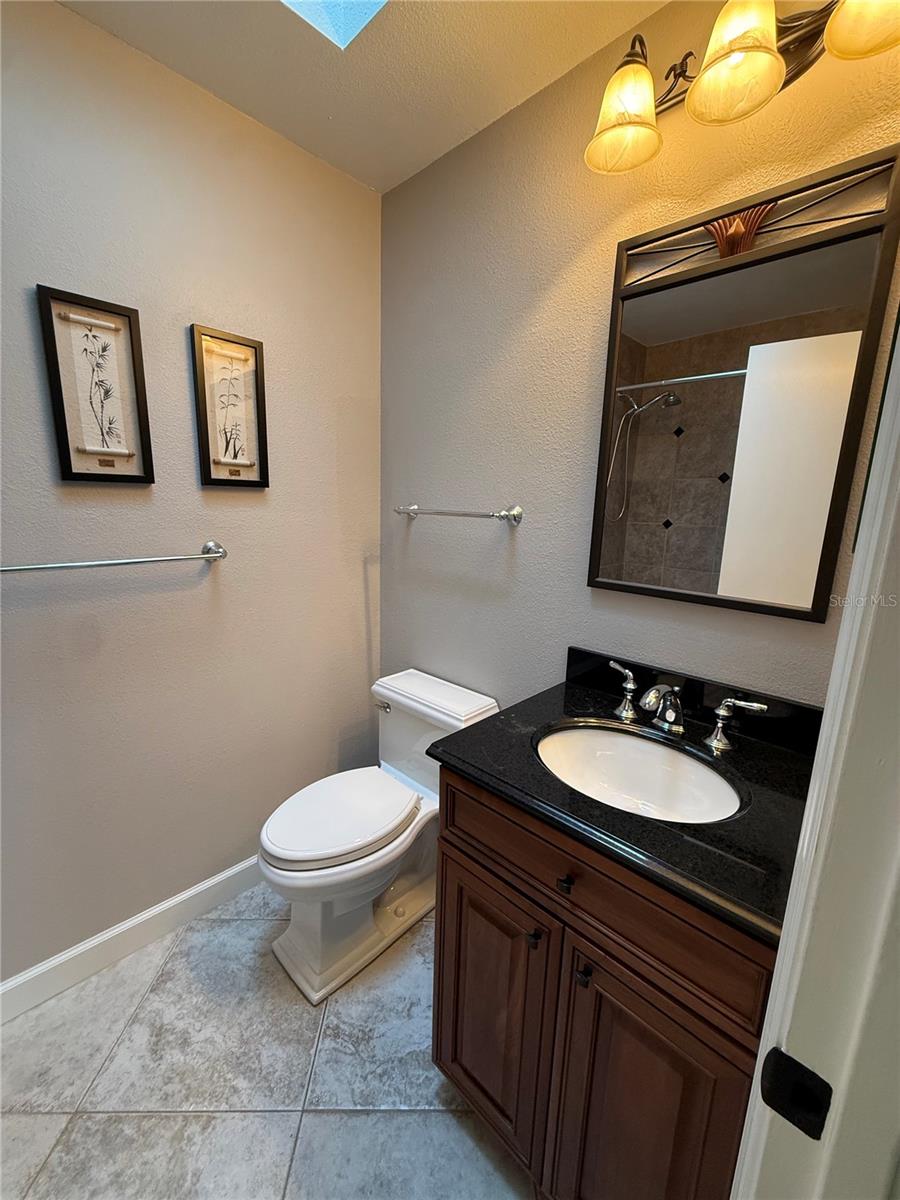 Image 23 of 39 For 103 Lake Brantley Terrace