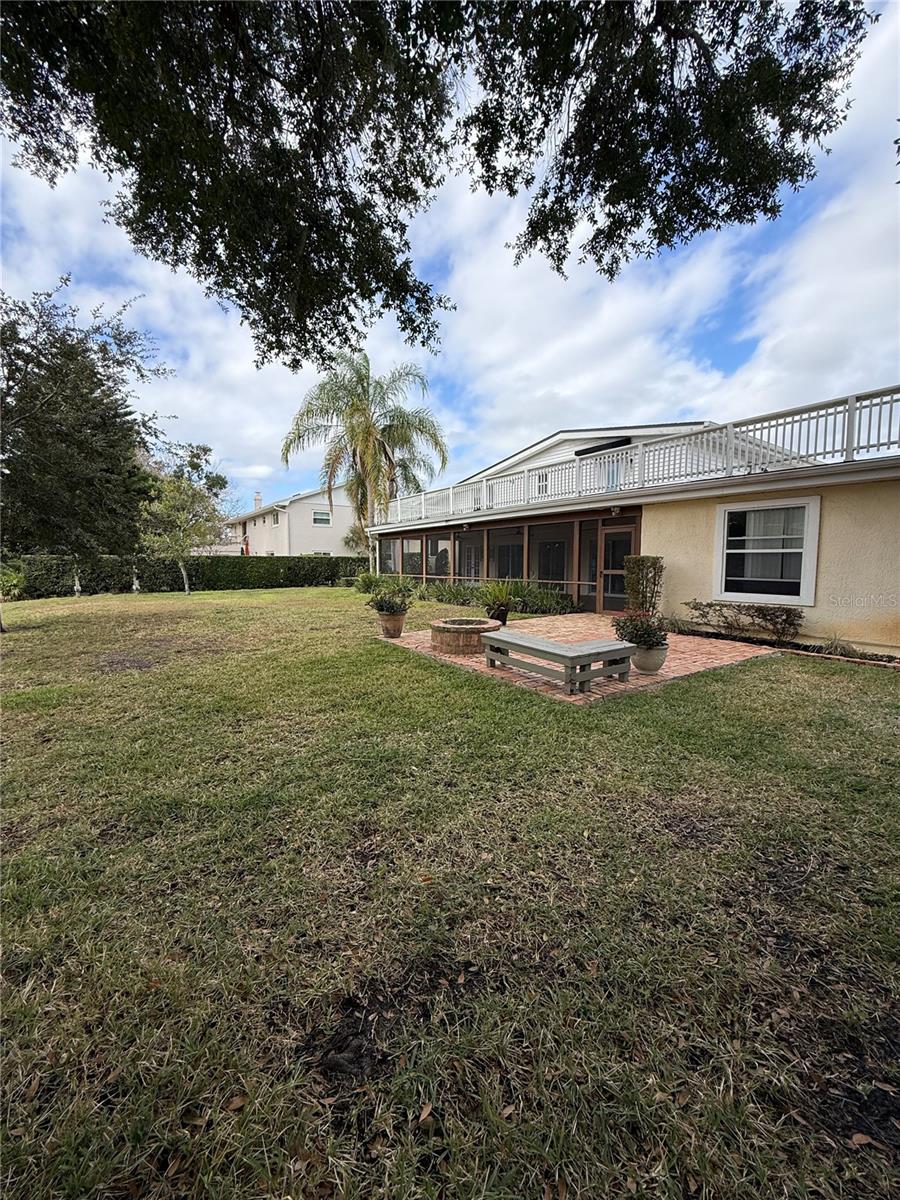 Image 33 of 39 For 103 Lake Brantley Terrace