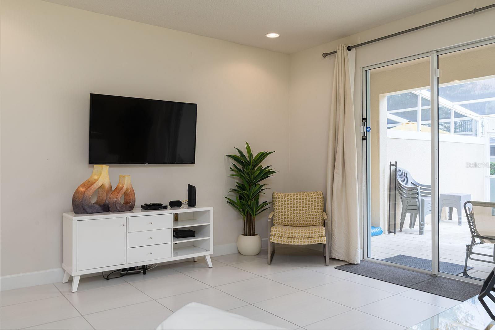 Image 14 of 35 For 1653 Retreat Circle