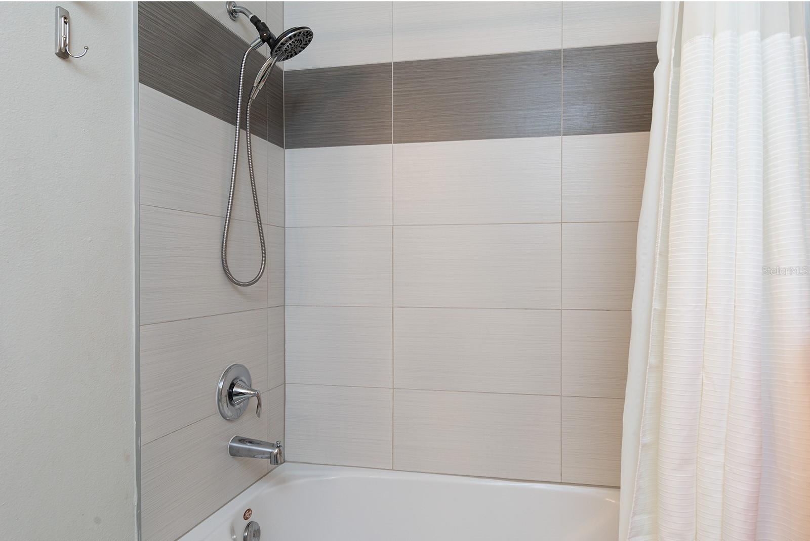 Image 28 of 35 For 1653 Retreat Circle