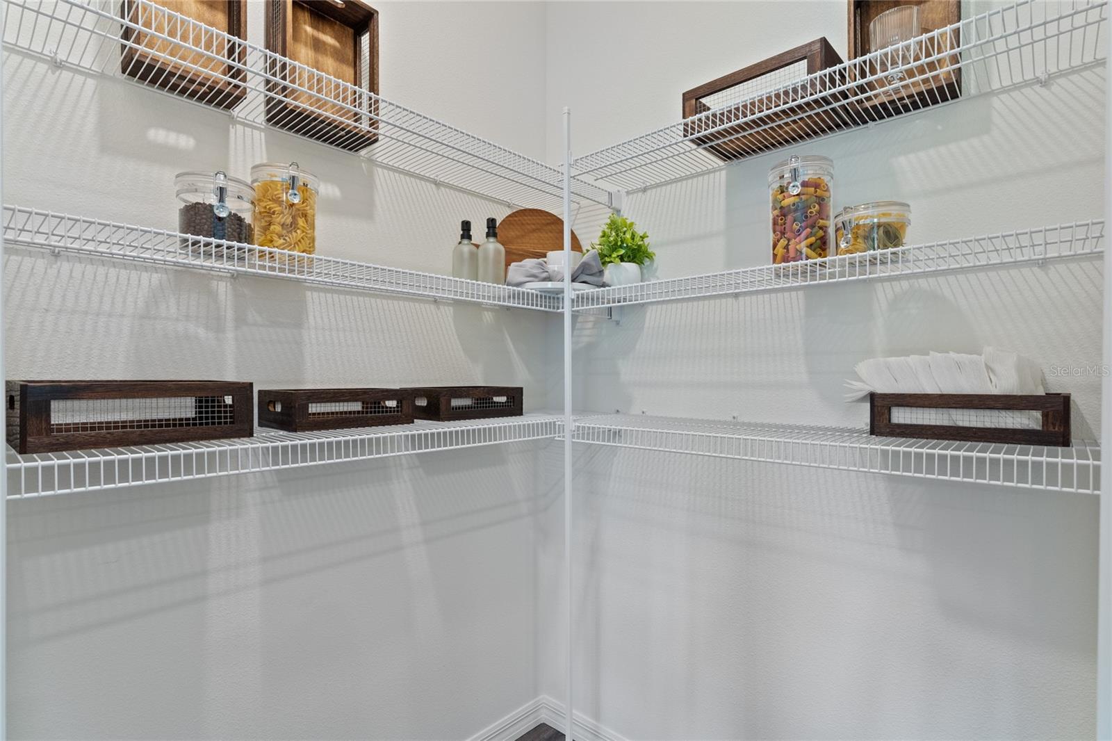 Image 11 of 42 For 2318 Ashwood Bluff Drive