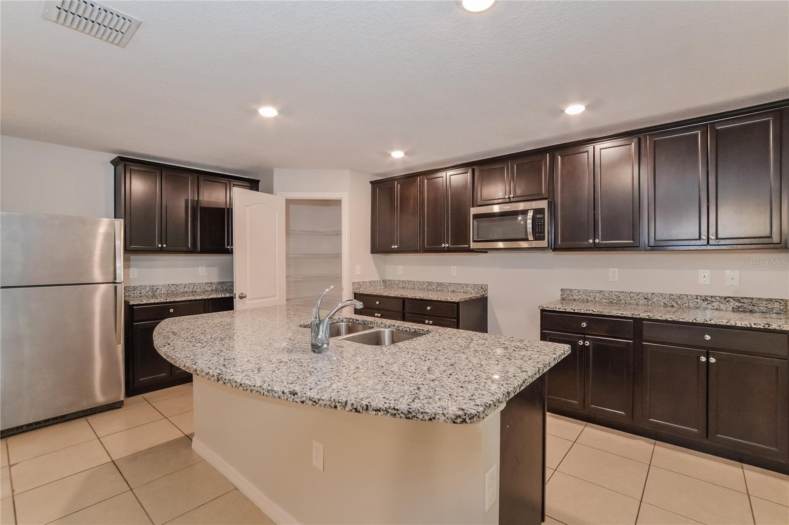 Image 5 of 16 For 1700 Gopher Tree Street