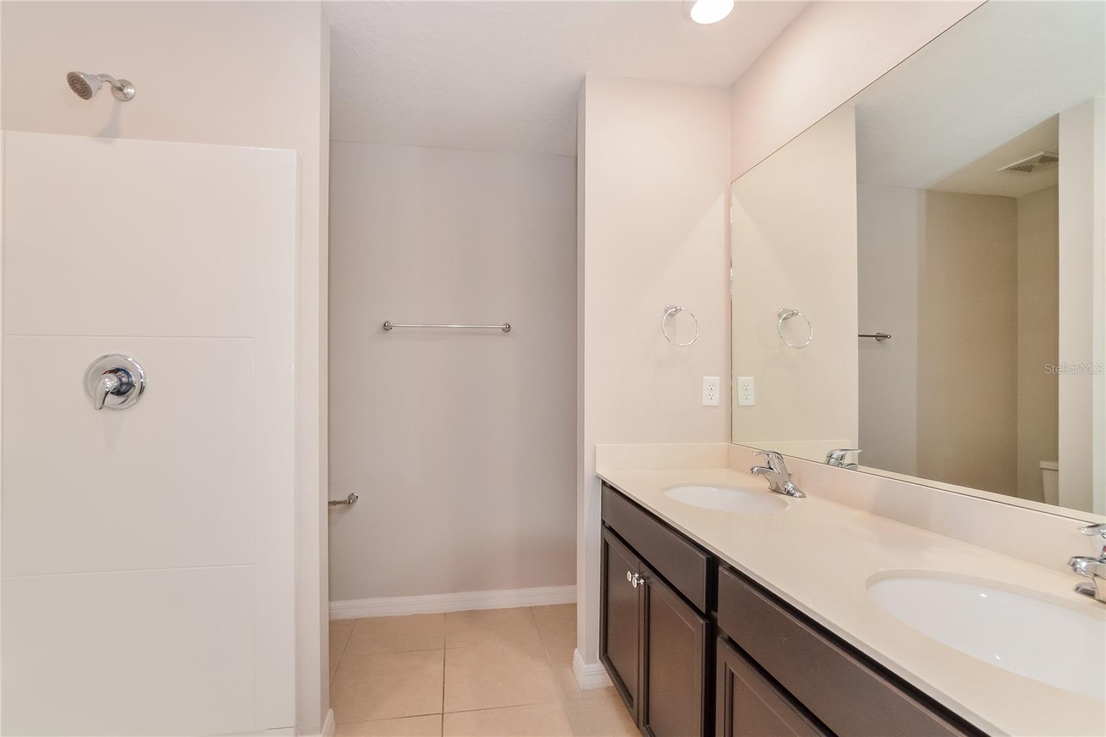 Image 9 of 16 For 1700 Gopher Tree Street