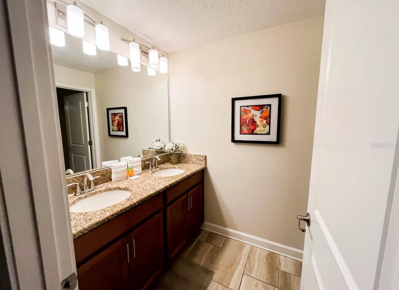 Image 20 of 42 For 3052 Gatsby Street