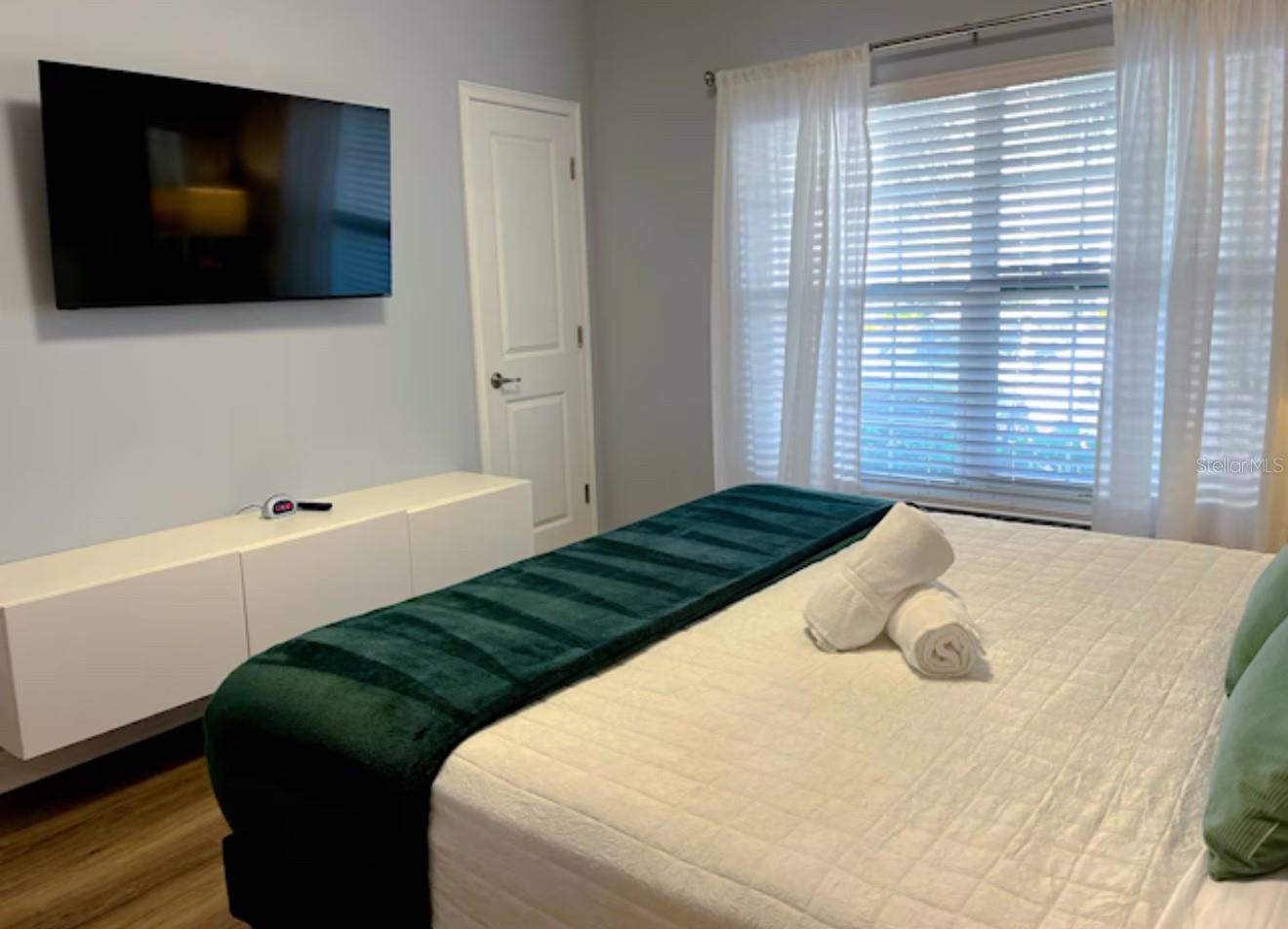 Image 31 of 42 For 3052 Gatsby Street