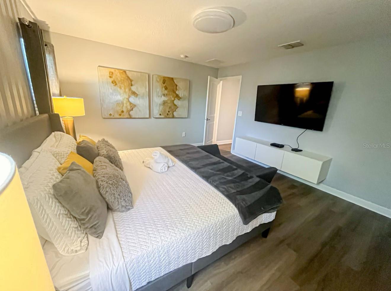 Image 32 of 42 For 3052 Gatsby Street